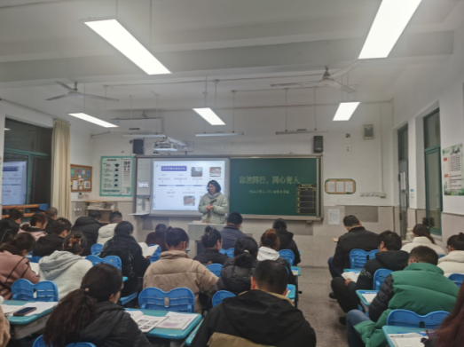 /Users/xiaoyu/Desktop/三上家长学校/任课老师4.PNG任课老师4