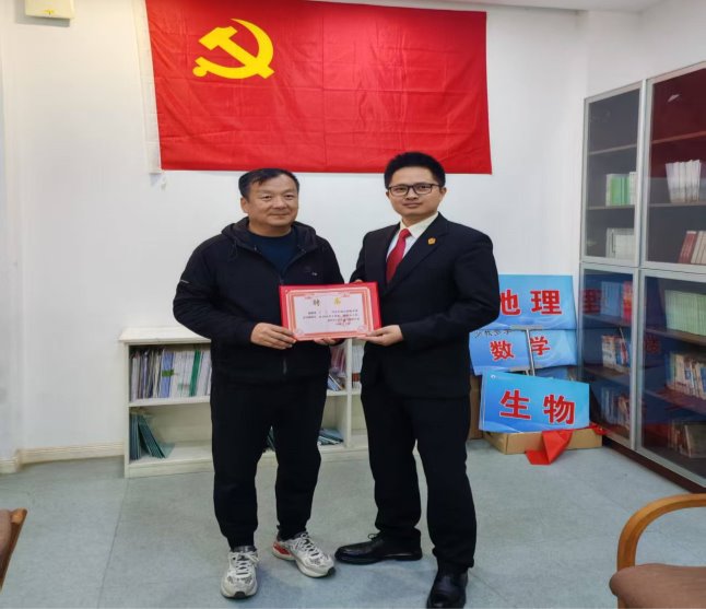 4ad0e142cb1b407378694e8d8657d3b