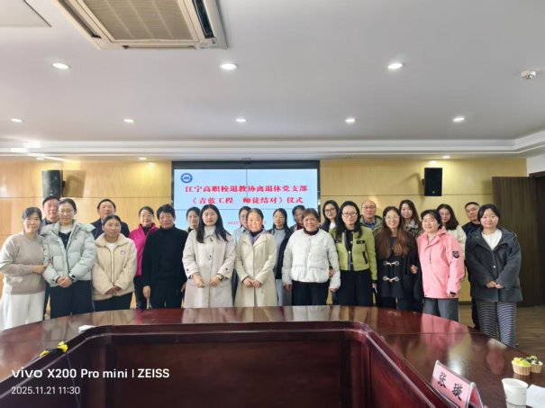 C:\Users\Administrator\Documents\WeChat Files\wxid_c589a77y6l1c12\FileStorage\Temp\423dfa45382eab602719177173062b4.jpg