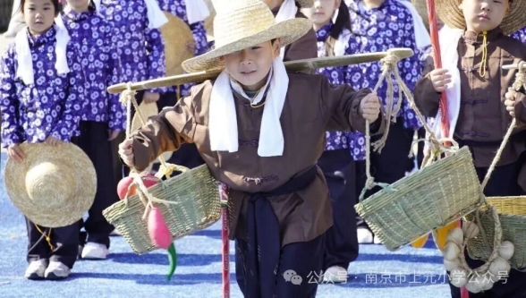 4e9127994b4afd4d2ef7fbb21131adcf