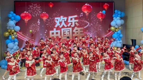 f281d0ee00c8cec931706169569676a5_750