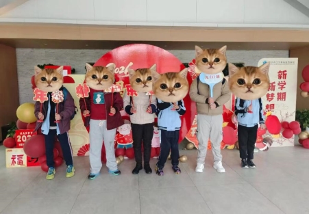 edb9b4d7fb5d439b8fbb7447ff9f237a